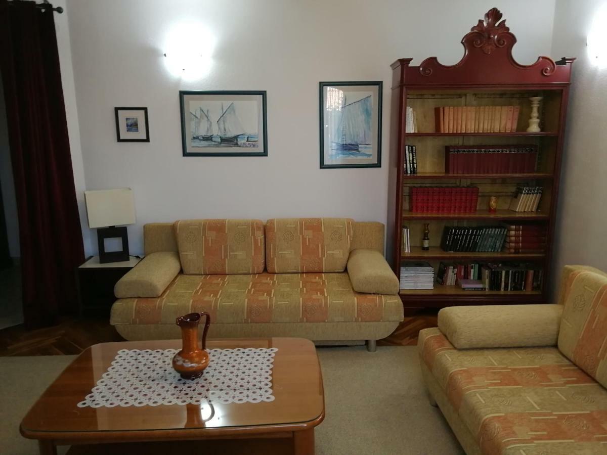 Apartman Mladenka 苏佩塔尔 外观 照片